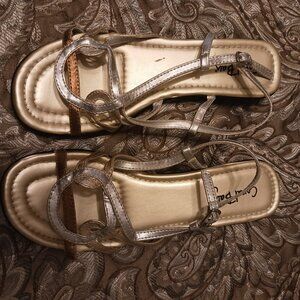 Coral Bay Tri-color sandals